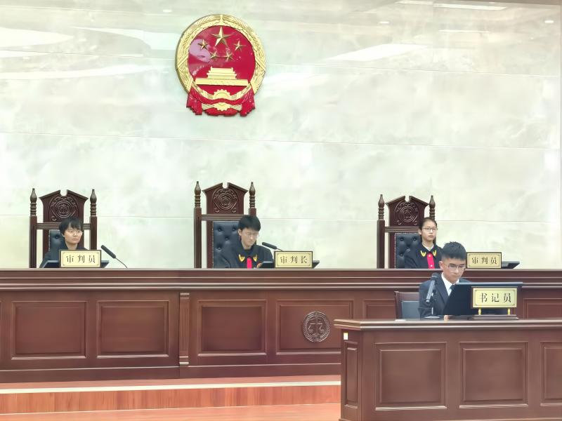 东凯实验学校参加“法治东营青春行动”2023年东营市青少年模拟法庭大赛