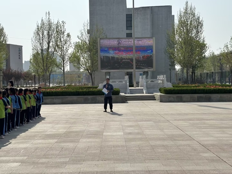 东凯实验学校学校举办2024年4月份消防应急演练活动