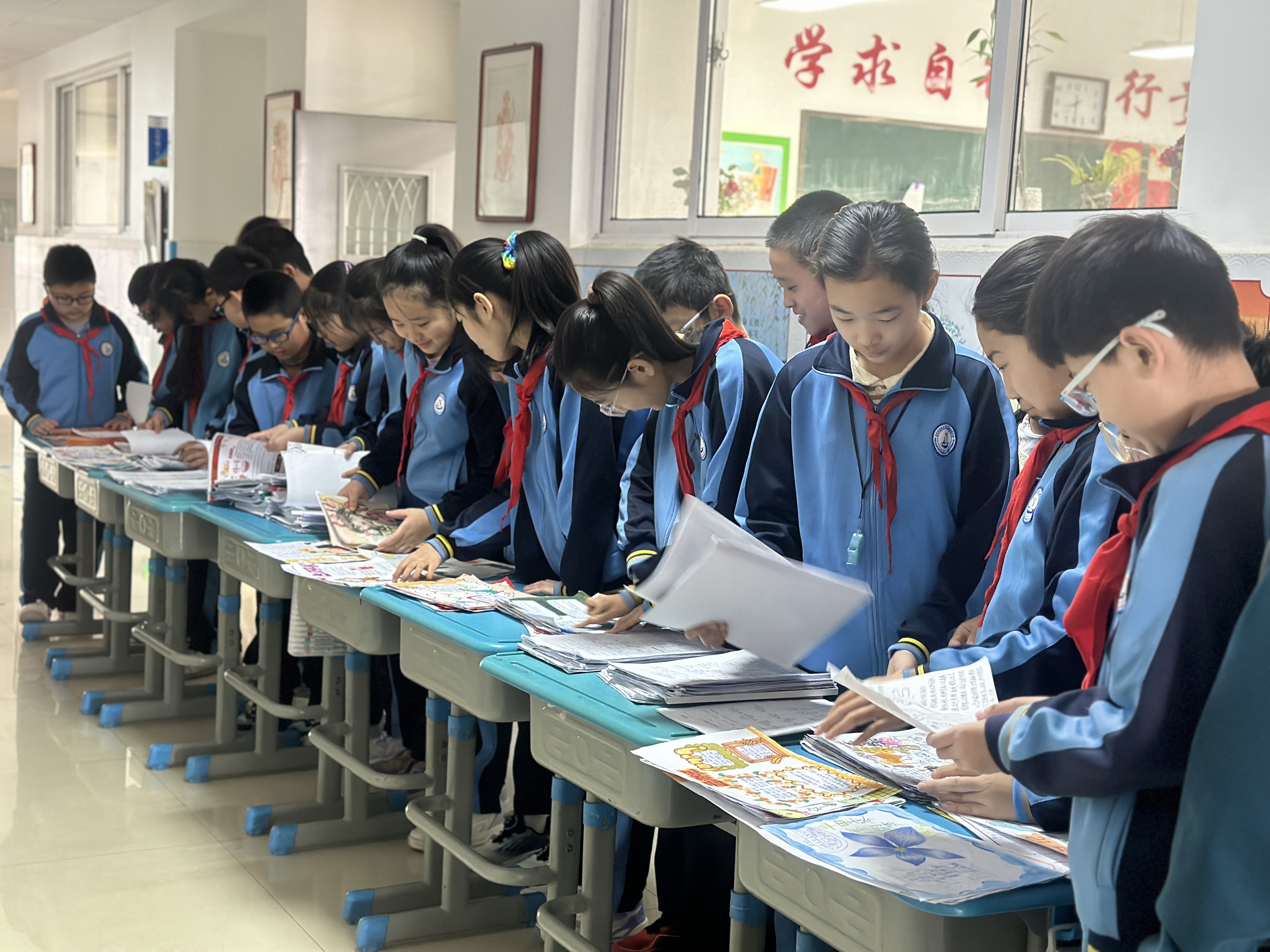 东营市东凯实验学校小学部举办寒假优秀作业展评活动