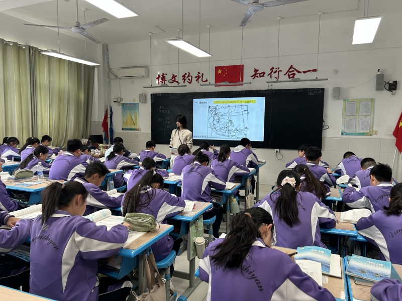 东营市东凯实验学校会考学科常态课调研活动