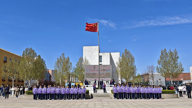 东营市东凯实验学校社会主义核心价值观主题教育升旗仪式 (2024-2025学年第二学期第九周)