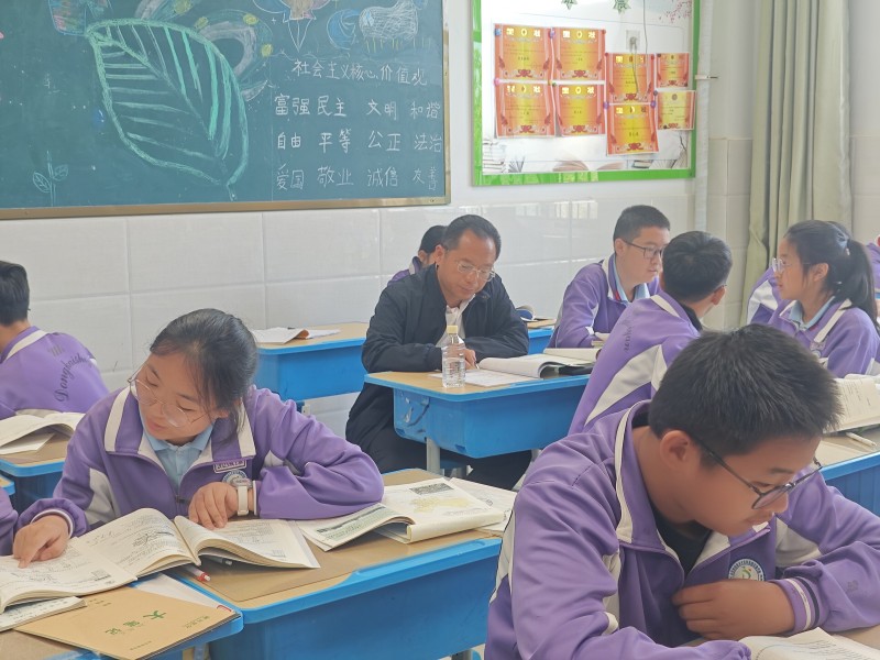 东营市东凯实验学校半日蹲班活动
