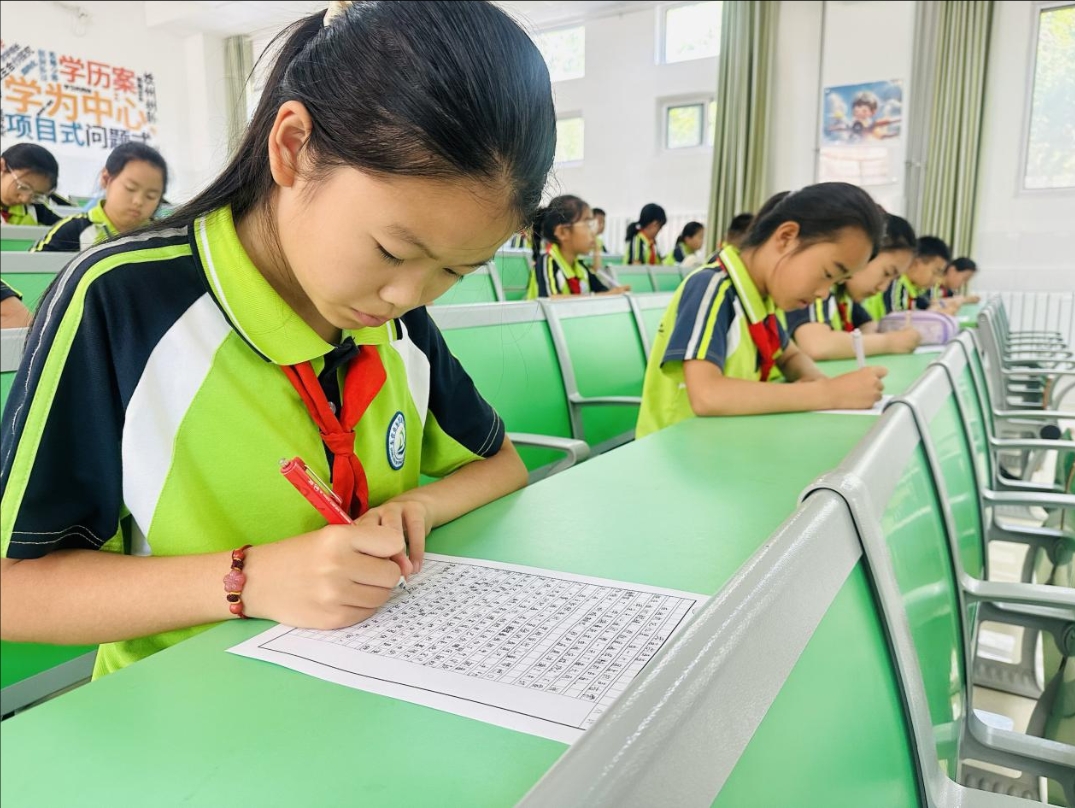 东营市东凯实验学校小学部举行师生同题作文大赛