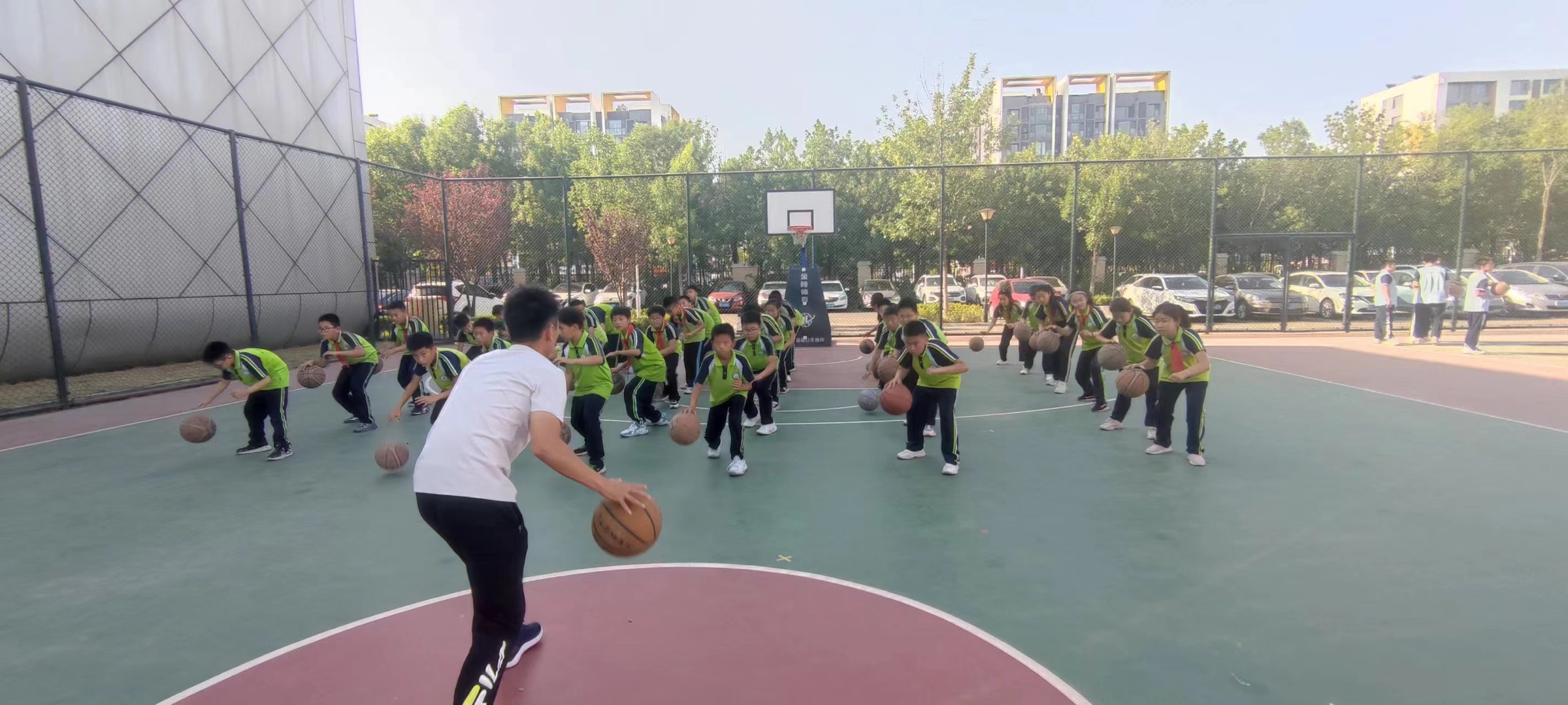 多彩课程展魅力 素质提升促成长