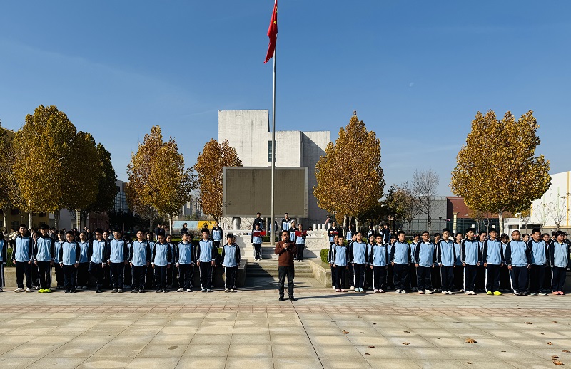 东营市东凯实验学校社会主义核心价值观主题教育升旗仪式 (2025-2026学年第一学期第十一周)